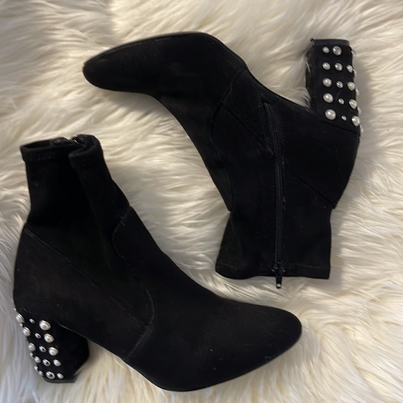 STEVE MADDEN YVETTE BOOTIE - Picture 3 of 4